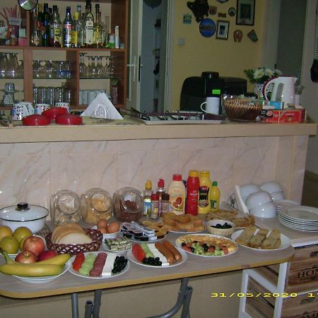 Hotel Pasians Pomorie Eksteriør billede