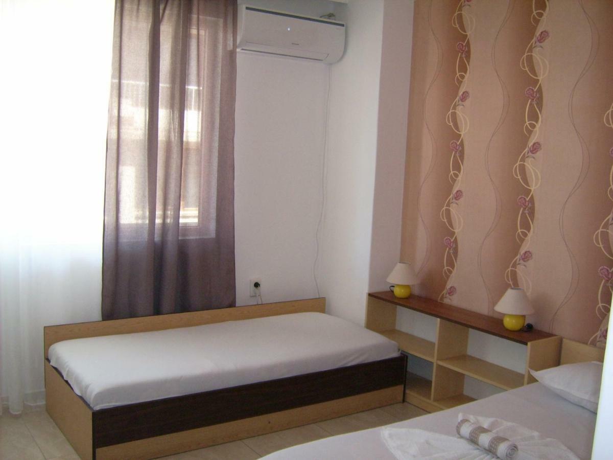 Hotel Pasians Pomorie Eksteriør billede
